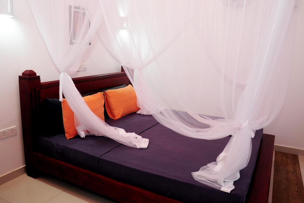 Ocean Of Life Ayurveda Hotel Induruwa Exterior photo